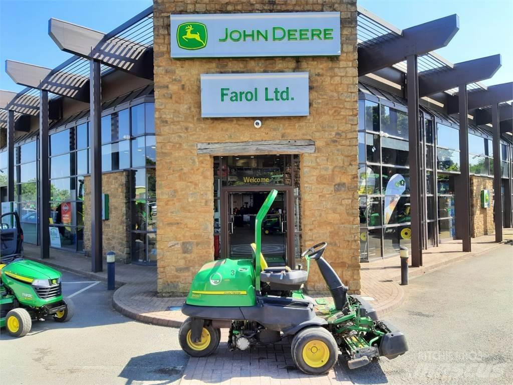 John Deere 2500EH Vedené sekačky