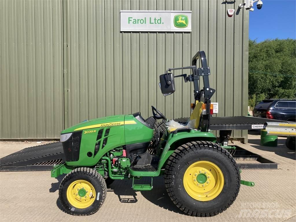 John Deere 3039R Kompaktní traktory