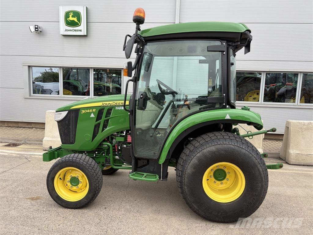 John Deere 4066R Další