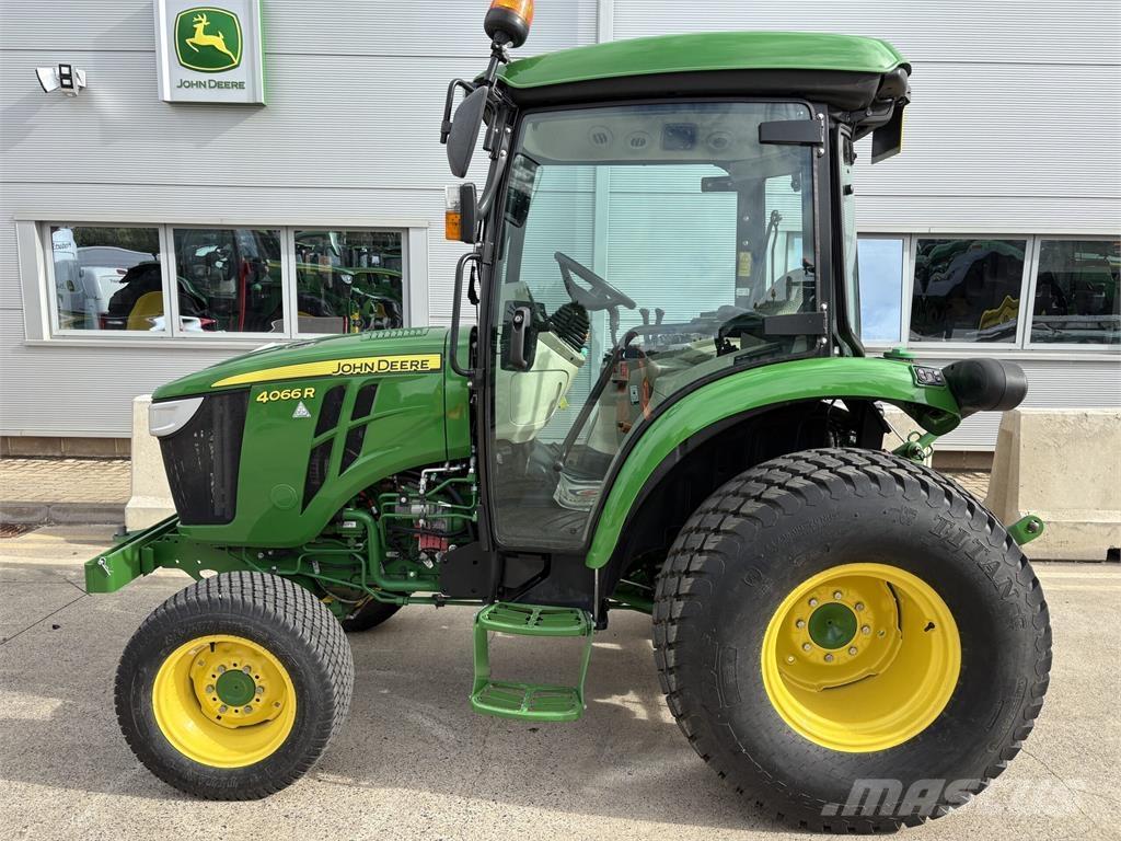 John Deere 4066R Kompaktní traktory