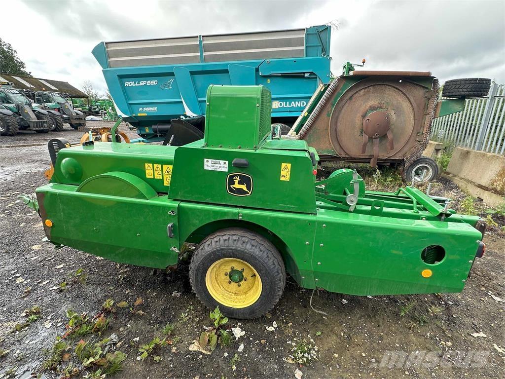 John Deere 459 Lis na hranaté balíky