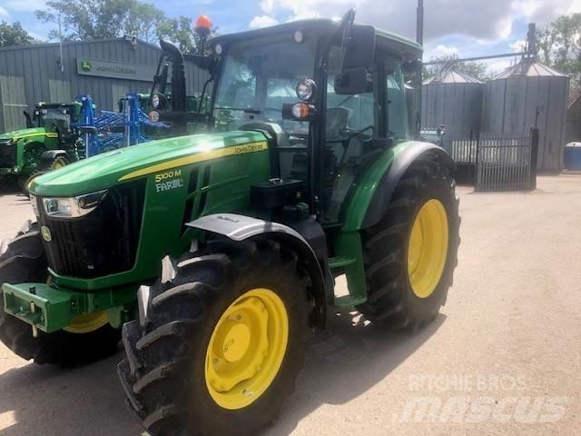 John Deere 5100M Traktory