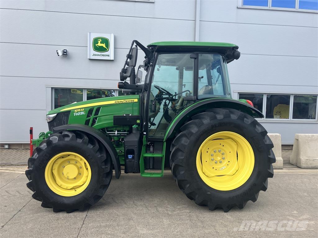 John Deere 5115M Traktory