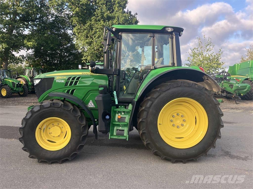 John Deere 6140M Traktory
