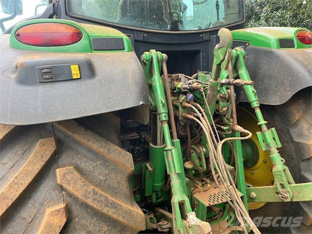 John Deere 6150R Traktory
