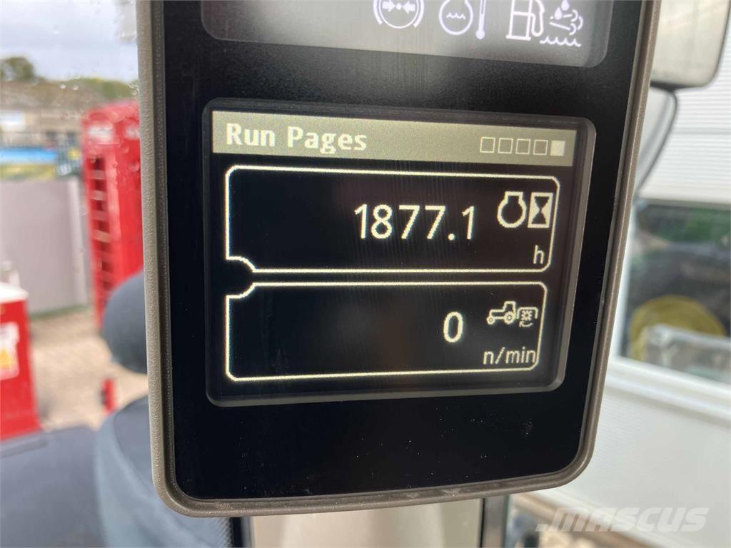 John Deere 6155M Traktory