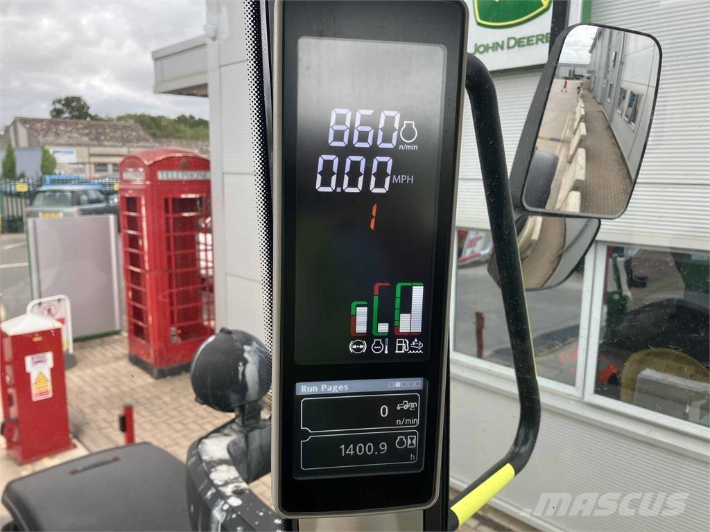 John Deere 6155M Traktory