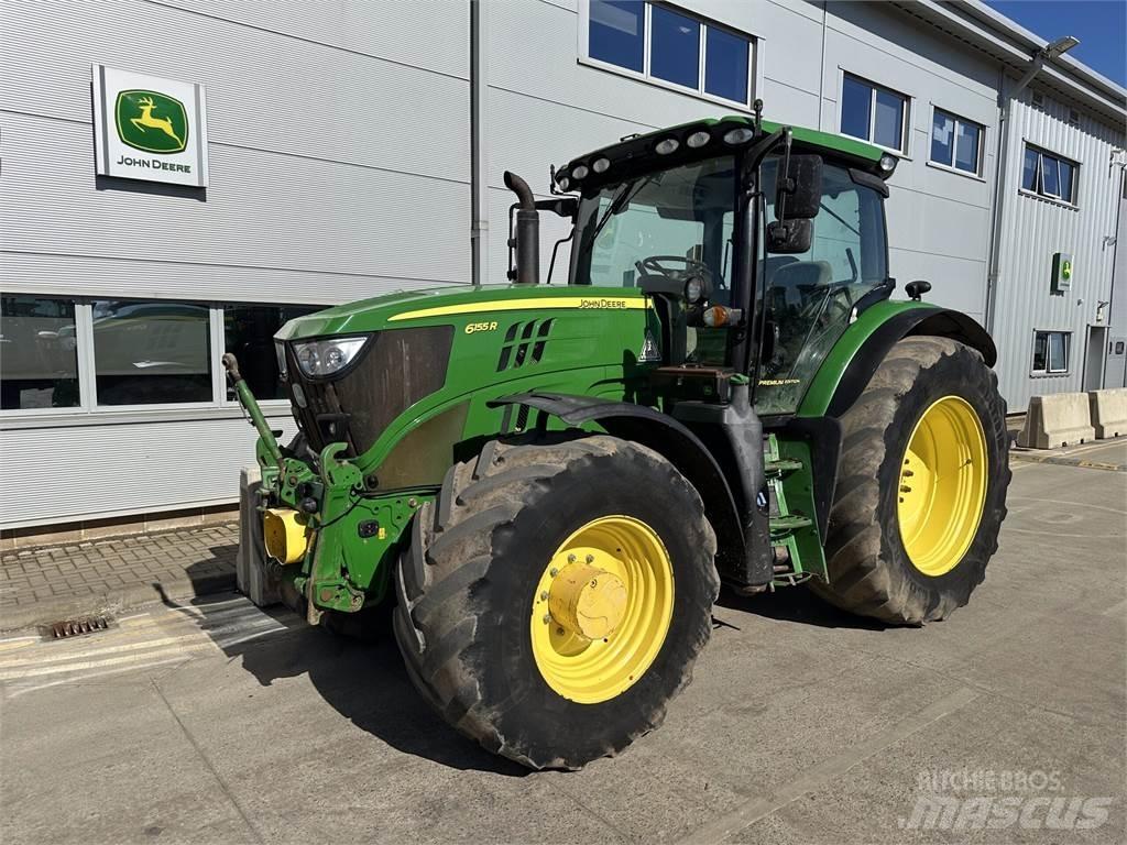 John Deere 6155R Traktory