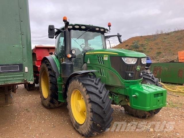 John Deere 6155R Traktory