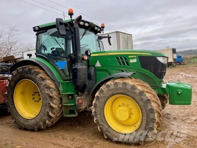 John Deere 6155R Traktory