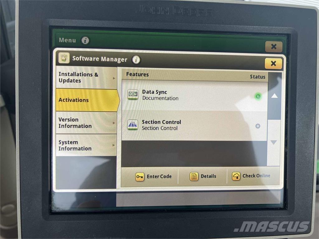 John Deere 6155R Traktory