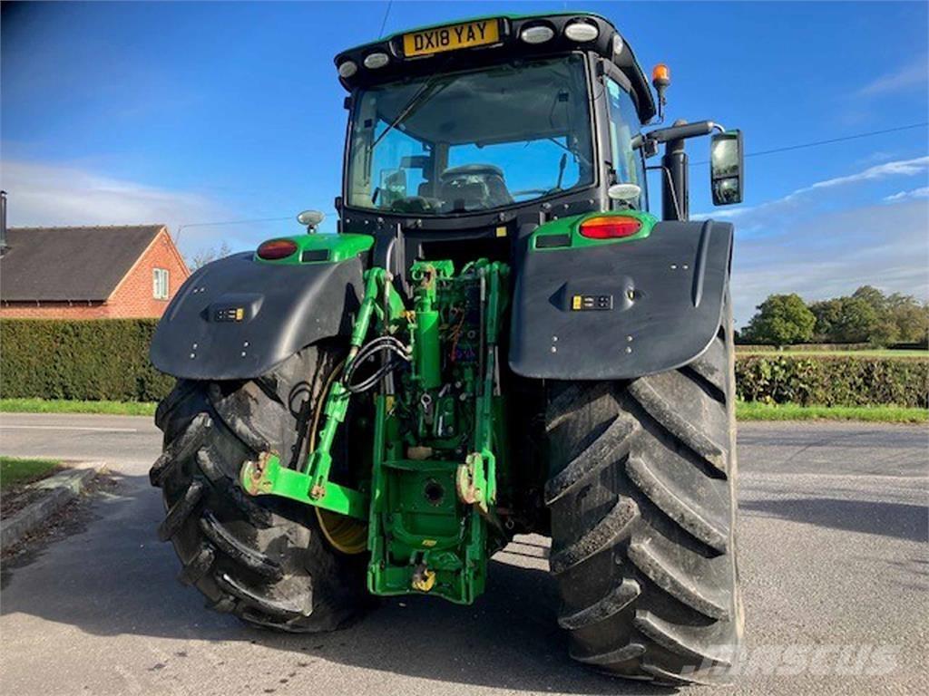 John Deere 6250R Traktory