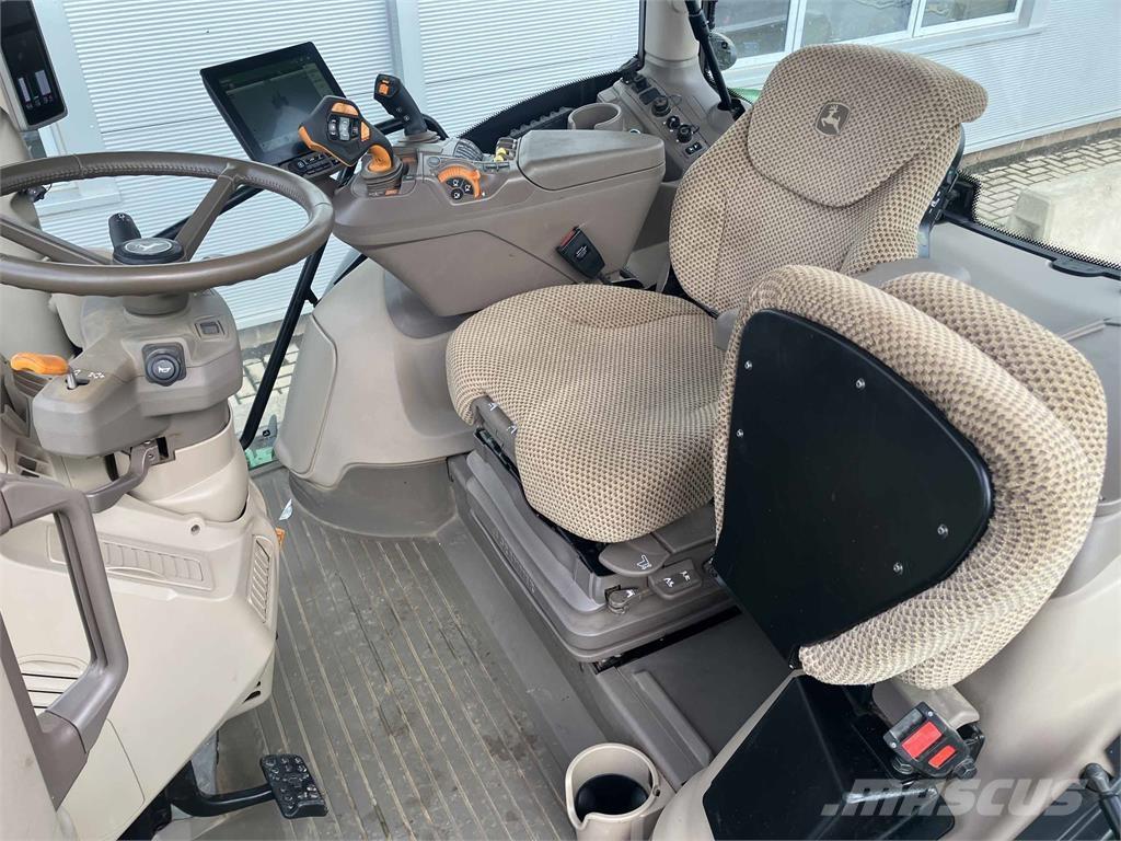 John Deere 6R 130 Traktory