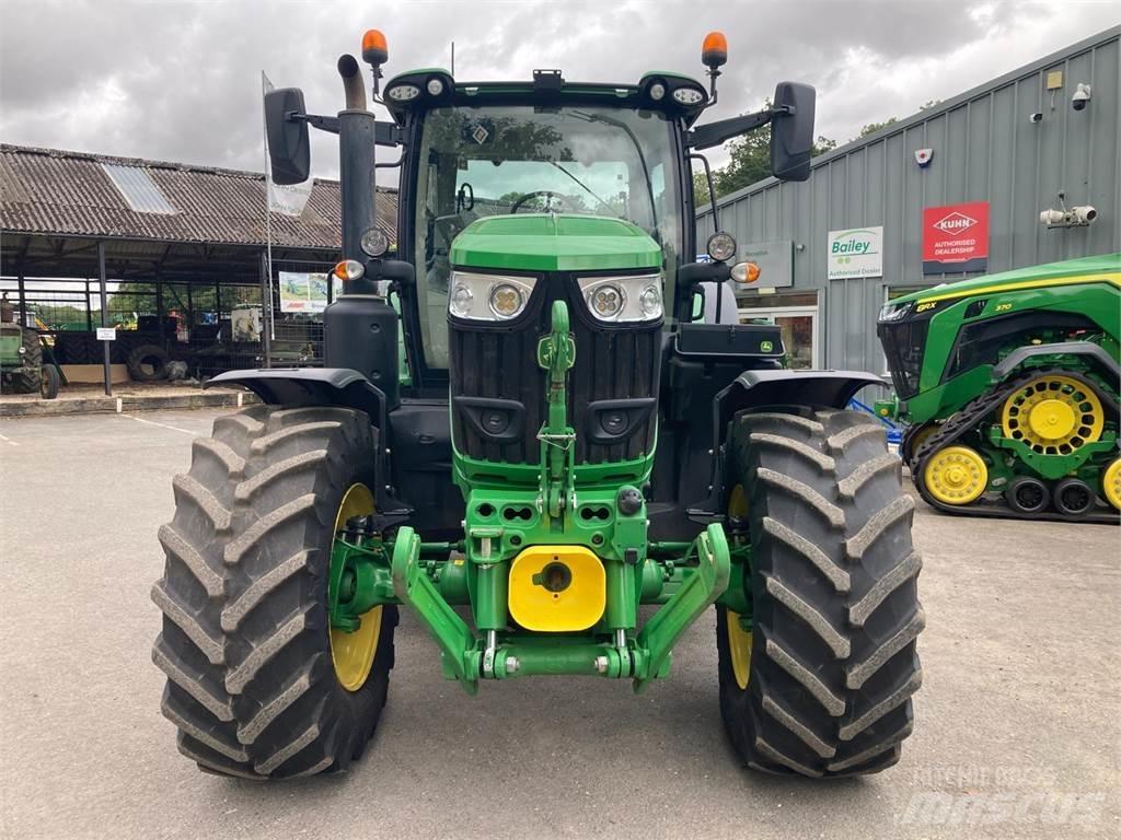 John Deere 6R 195 Traktory