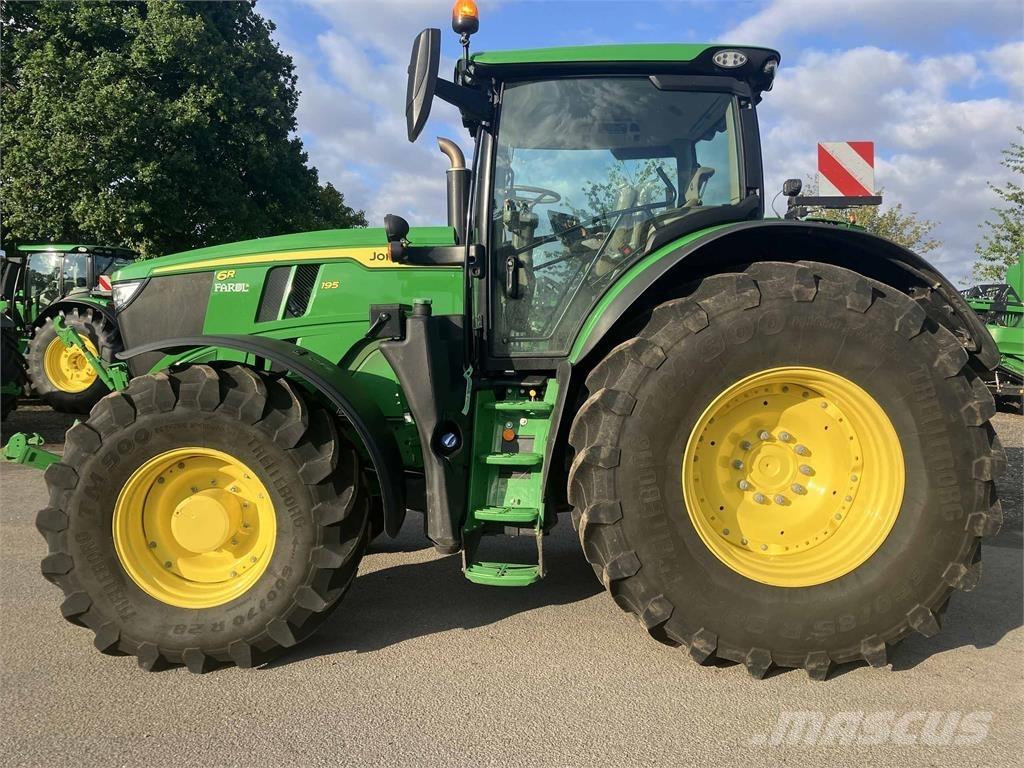 John Deere 6R 195 Traktory
