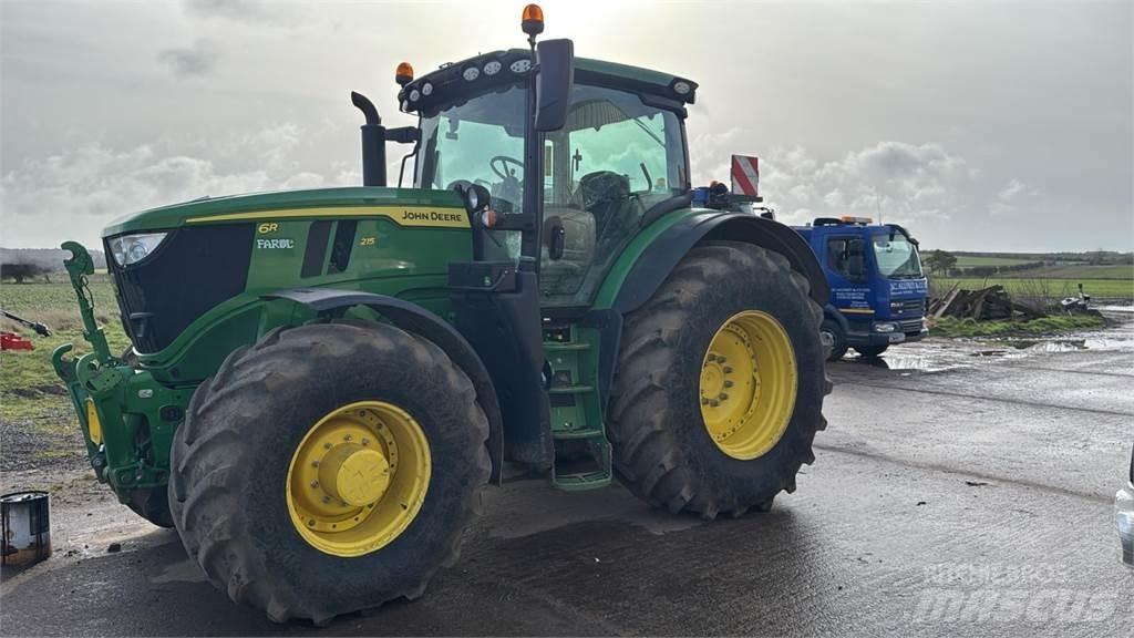 John Deere 6R 215 Traktory