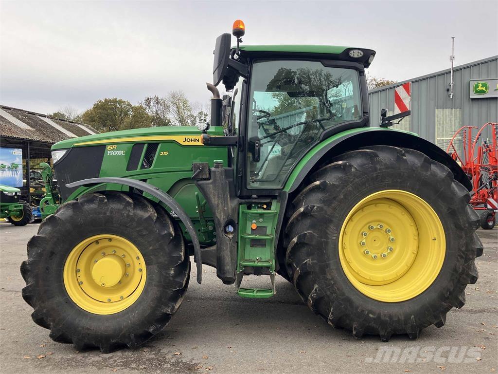John Deere 6R 215 Traktory