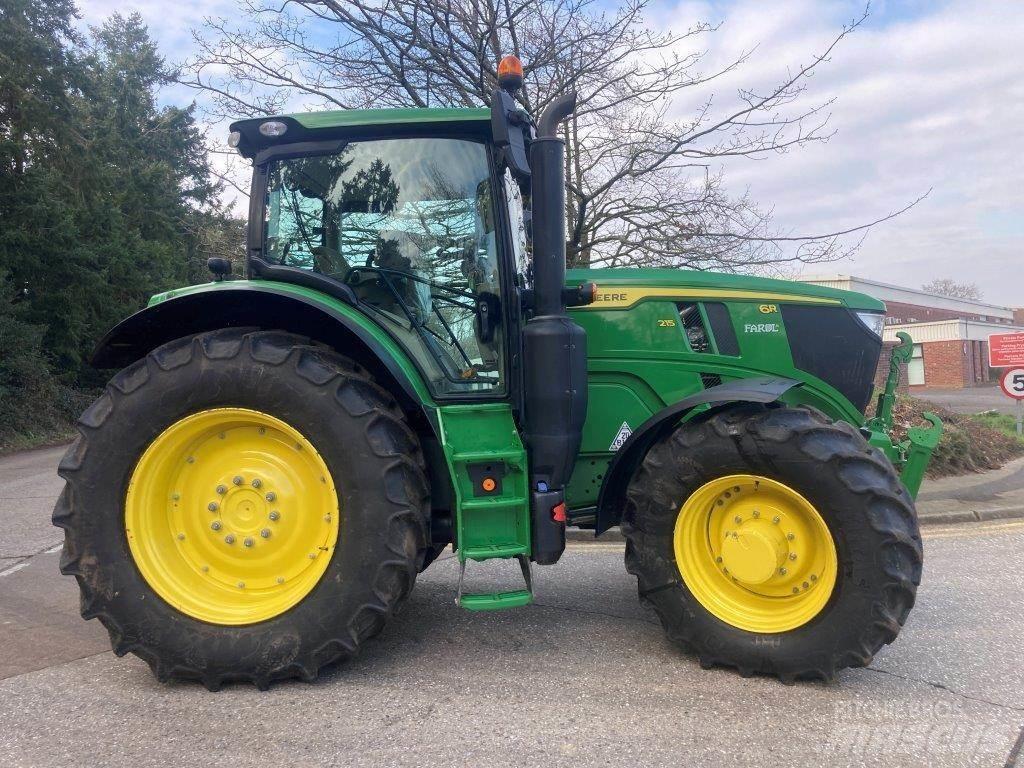John Deere 6R 215 Traktory