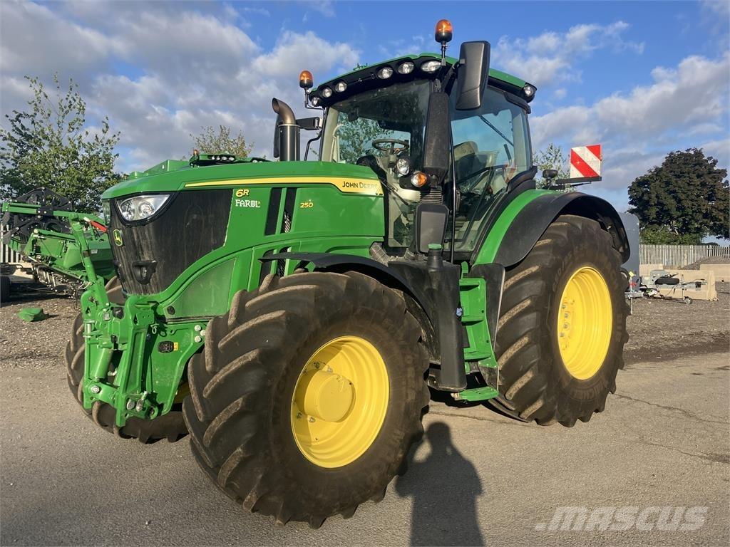 John Deere 6R 250 Traktory