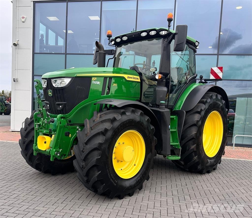 John Deere 6R 250 Traktory