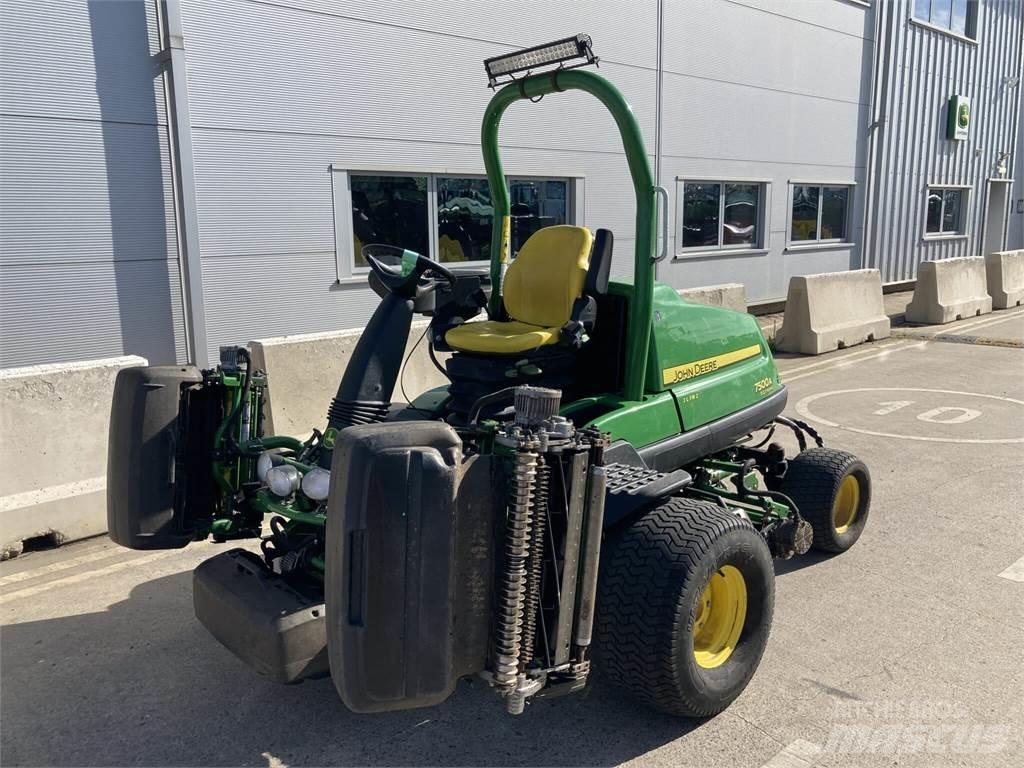 John Deere 7500AE Vedené sekačky