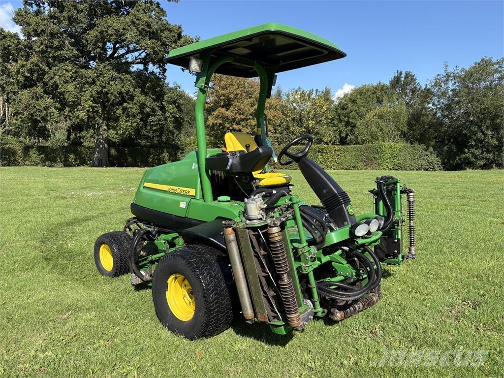 John Deere 7700A Vedené sekačky