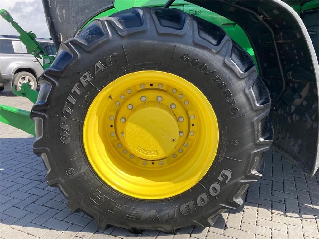 John Deere 7R 310 Traktory