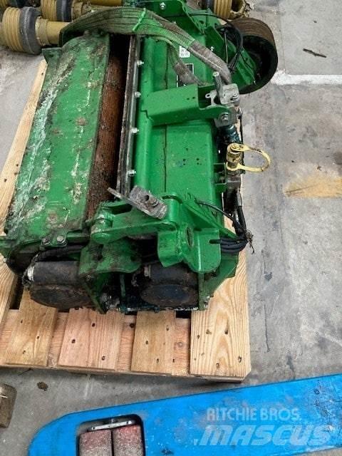 John Deere 8500i Samojízdné sekačky