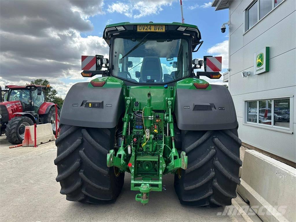 John Deere 8R 410 Traktory
