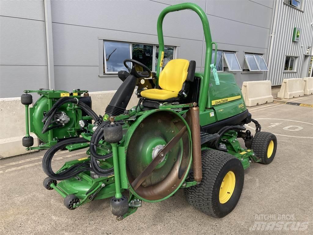 John Deere 9009A Vedené sekačky