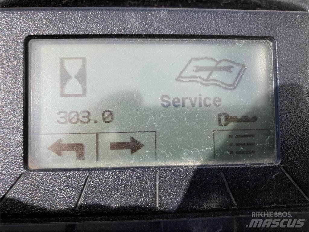 John Deere 9009A Vedené sekačky