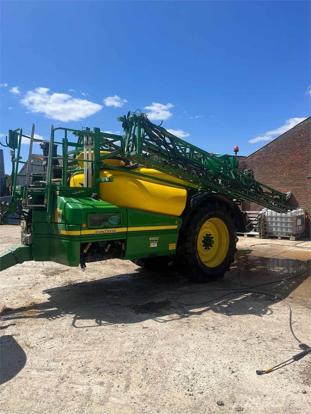 John Deere R952i Samohybné postřikovače