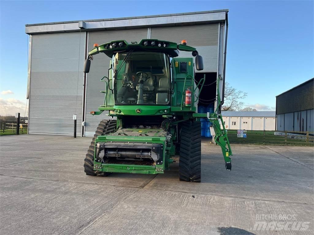 John Deere S790 Sklízecí mlátičky