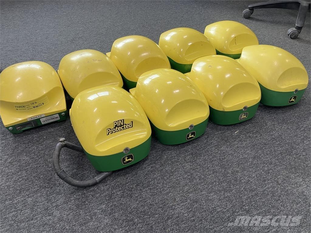 John Deere SF6000 Přesné secí stroje