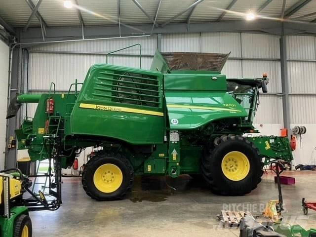 John Deere T670i Sklízecí mlátičky