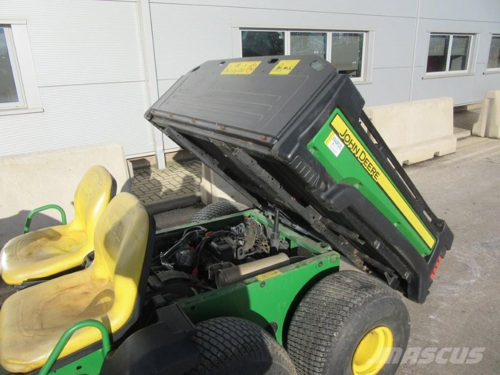 John Deere TH 6X4 Užitkové stroje