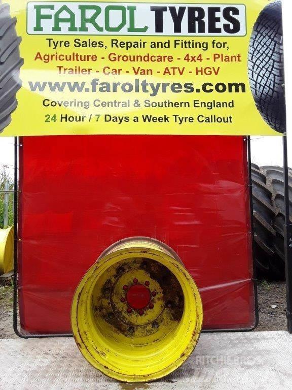 John Deere Yellow rim Pneumatiky, kola a ráfky