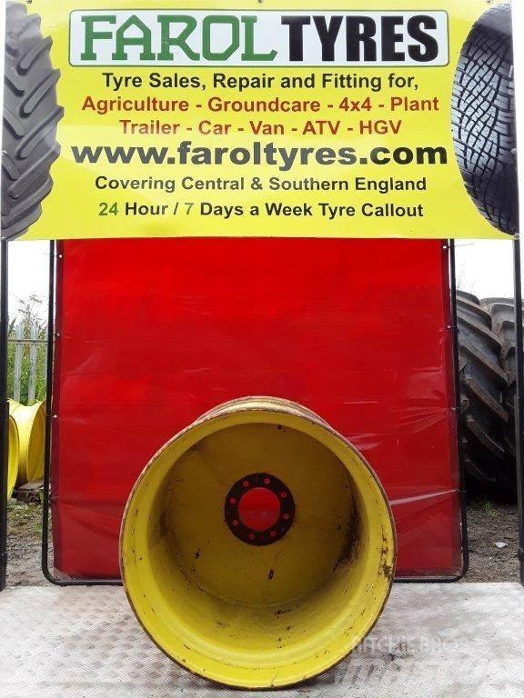 John Deere Yellow rim Pneumatiky, kola a ráfky