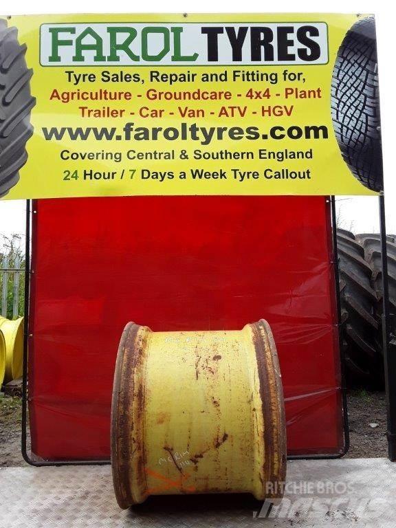 John Deere Yellow rim Pneumatiky, kola a ráfky