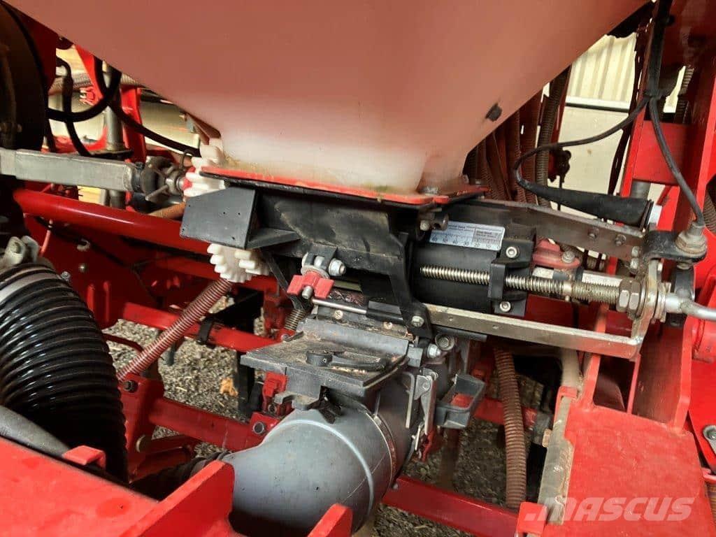 Krm Sola Ares 2713 Mechanické secí stroje