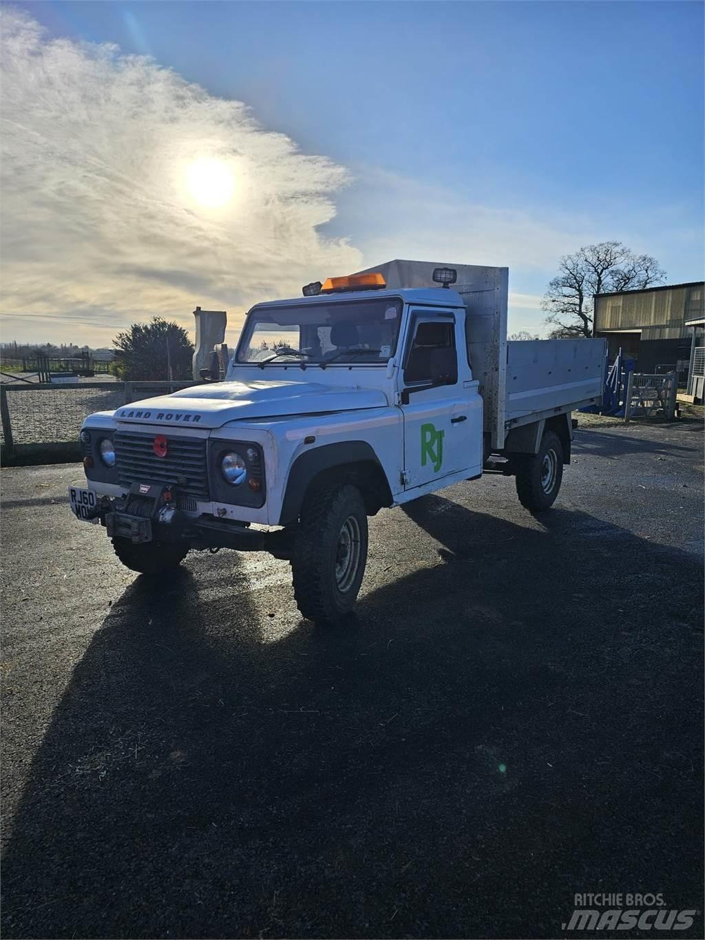 Land Rover DEFENDER 130 Další