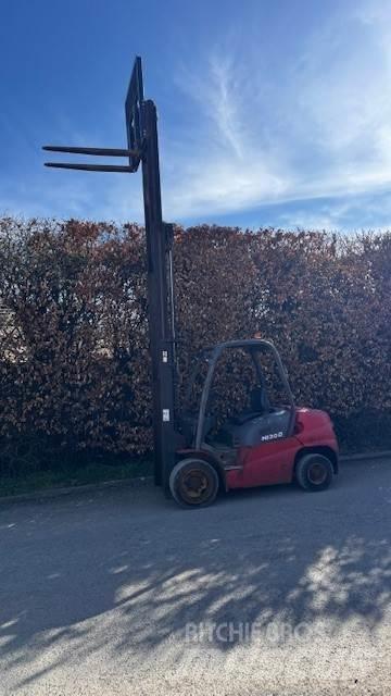 Manitou MI30D Teleskopické nakladače pro zemědělství