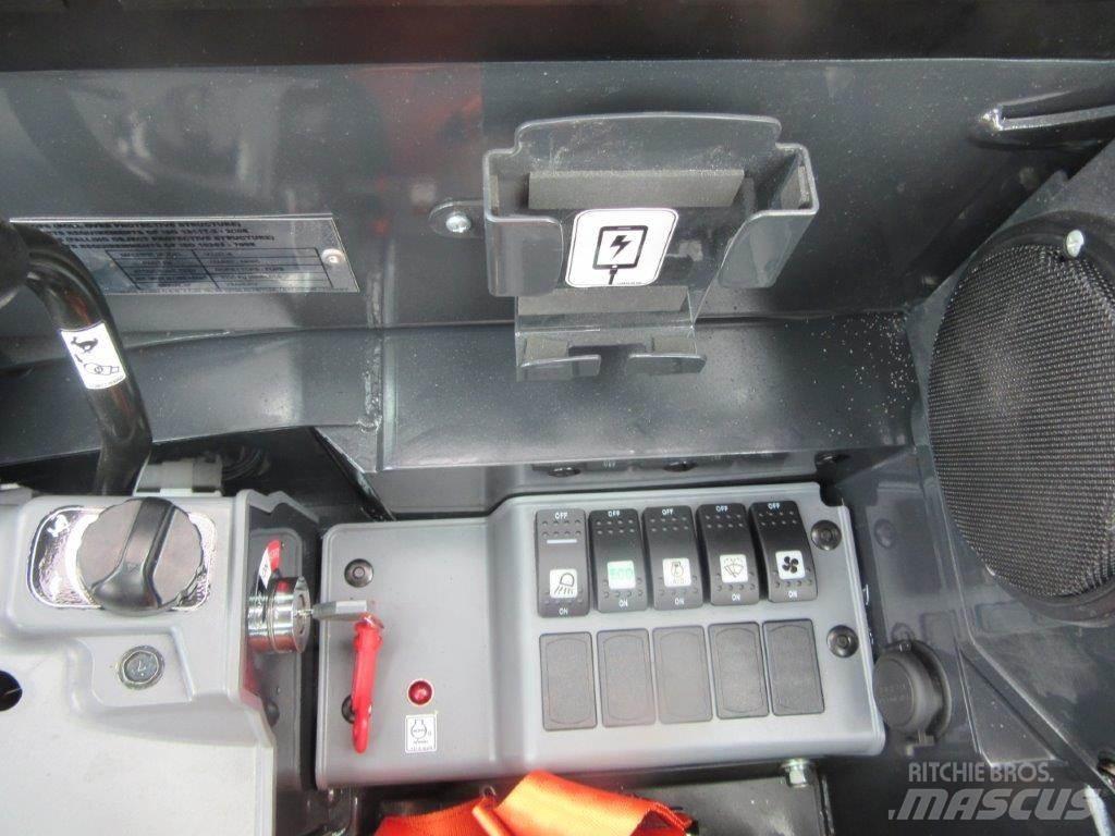 Yanmar VIO23 Pásová rýpadla
