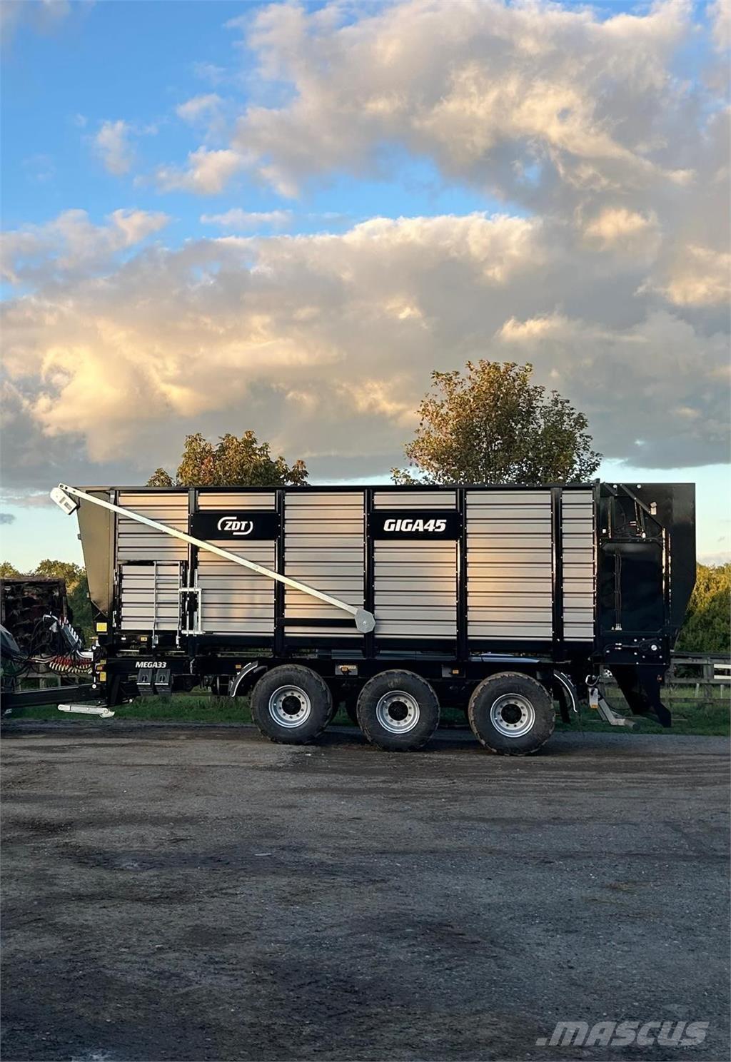 ZDT Giga45 Další přívěsné vozíky