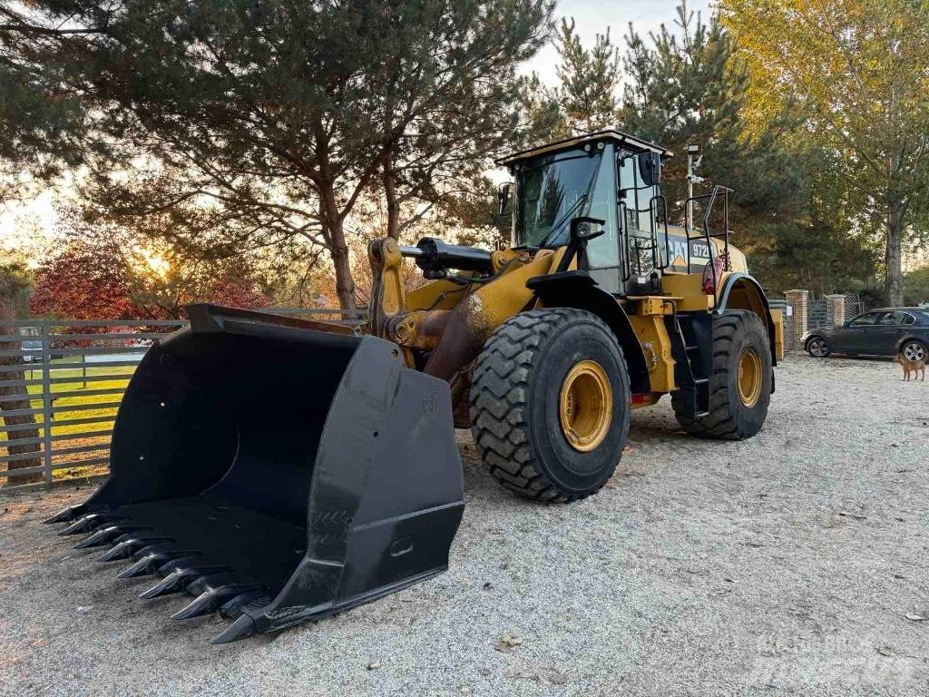 CAT 972 M Kolové nakladače