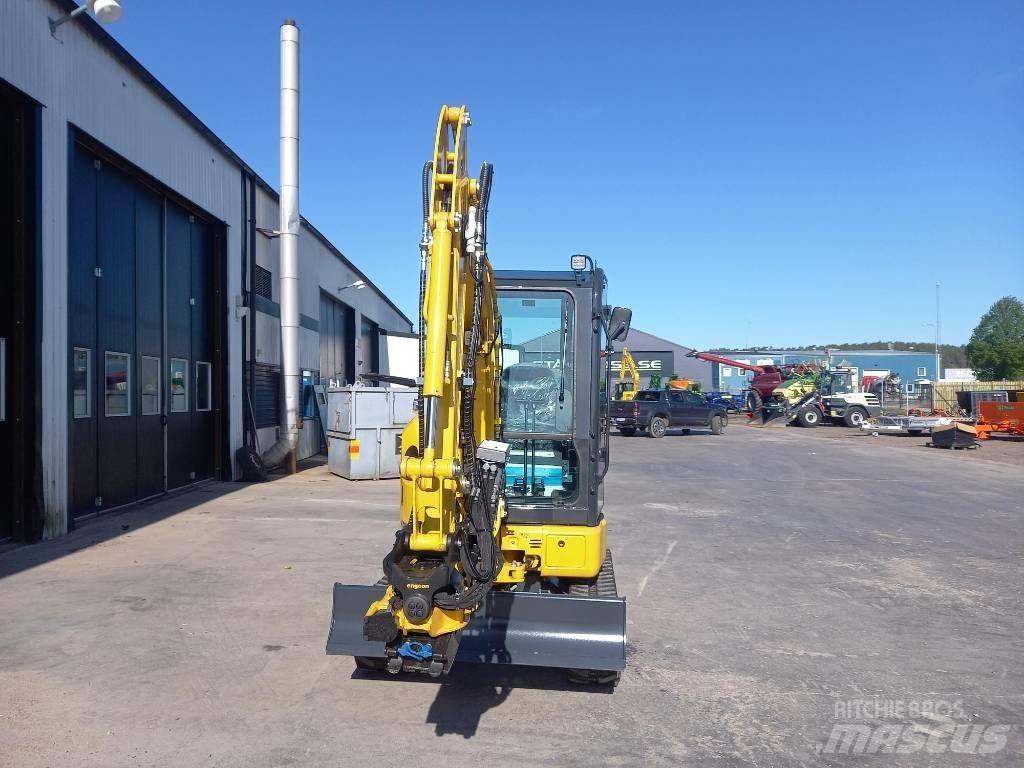 Komatsu PC26MR-5 Mini rýpadla < 7t