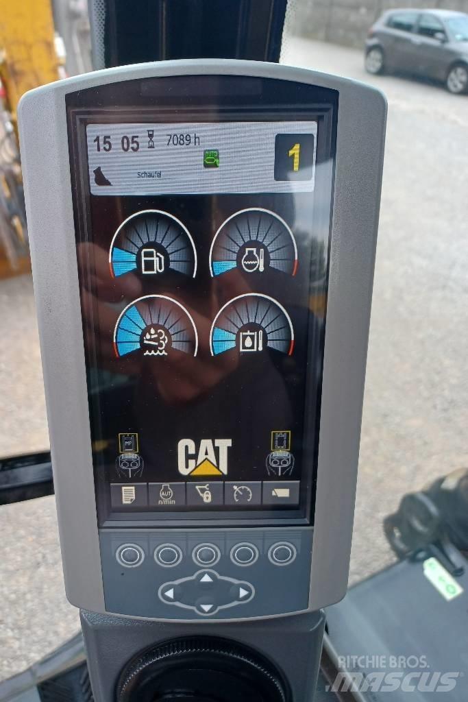CAT 313 D Kolová rýpadla
