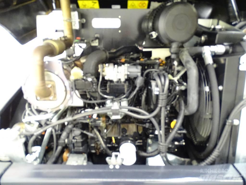 Yanmar V 100-5 Kolové nakladače