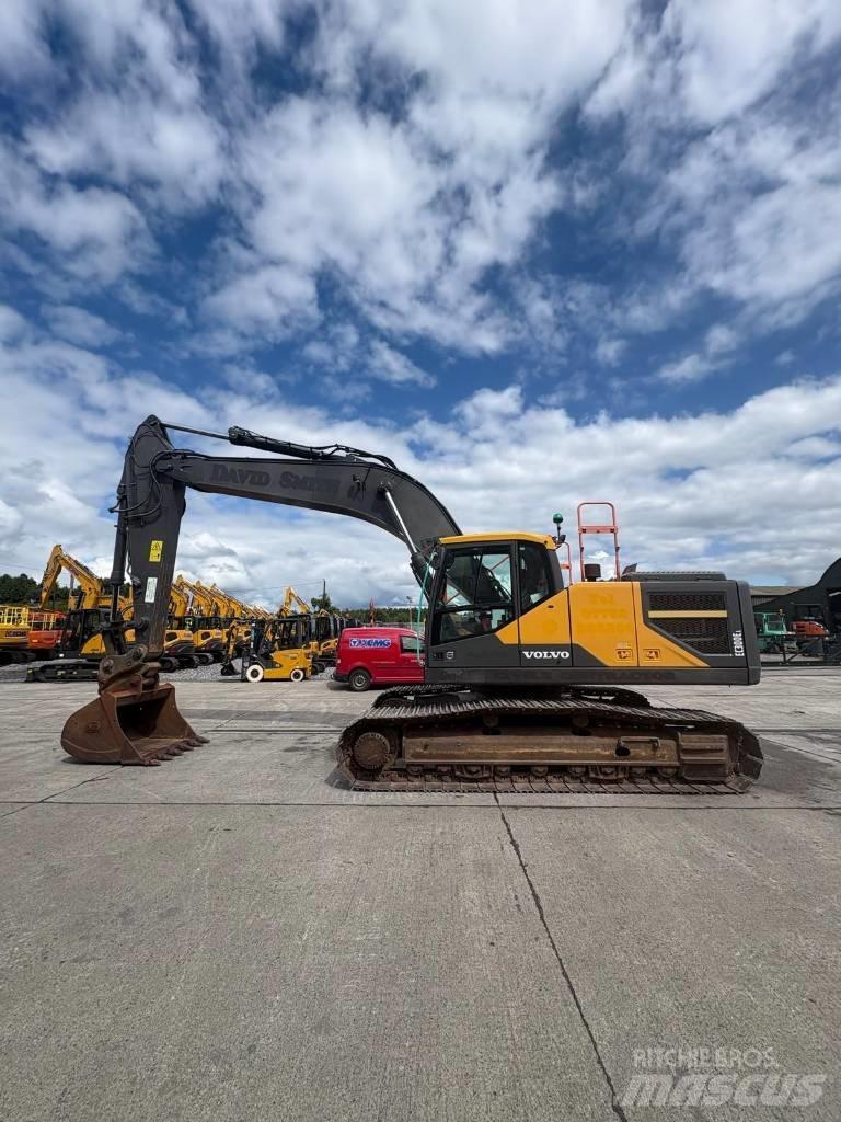 Volvo EC 300 EL Pásová rýpadla