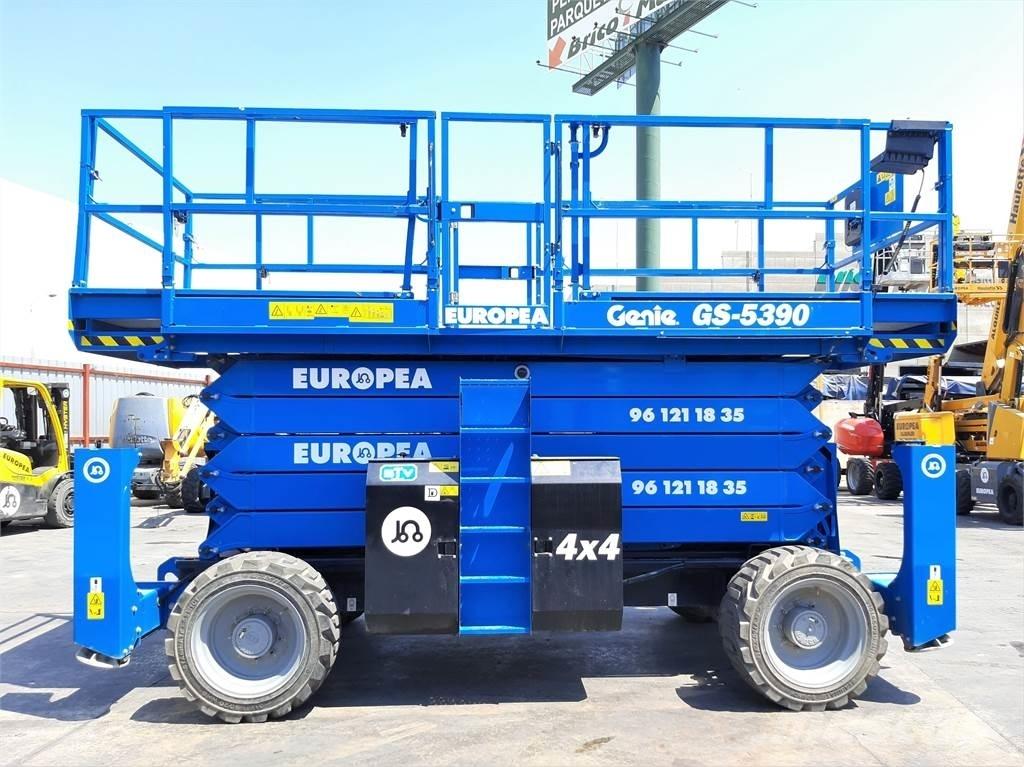 Genie GS5390RT Nůžková zvedací plošina